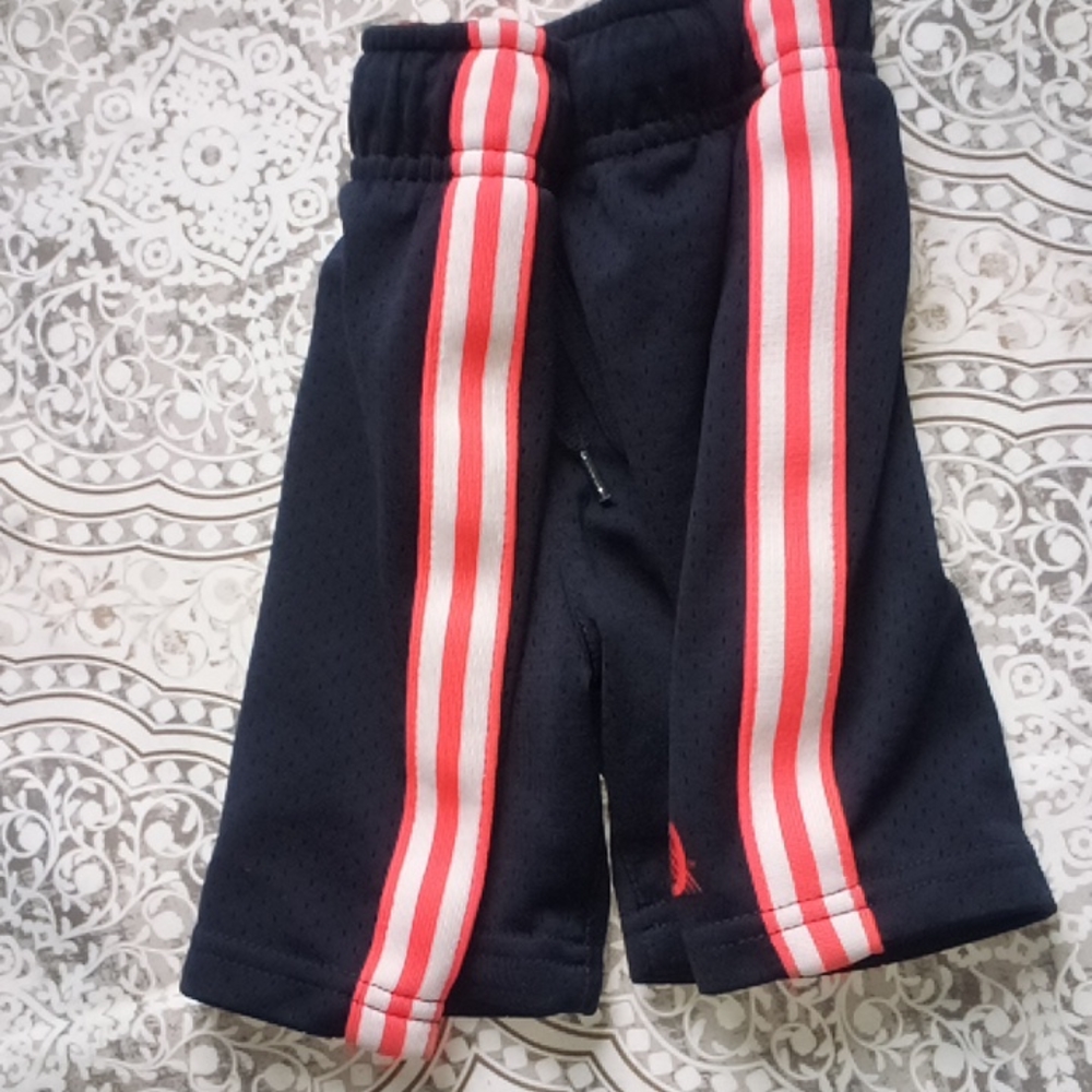 Toddlers shorts bundle - Picture 6 of 15